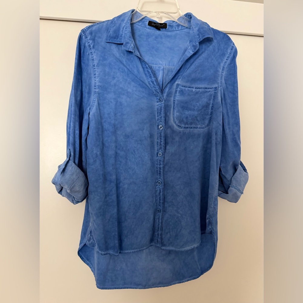 Velvet Heart Washed Out Blue Hi-Low Button Down Shirt Size M
